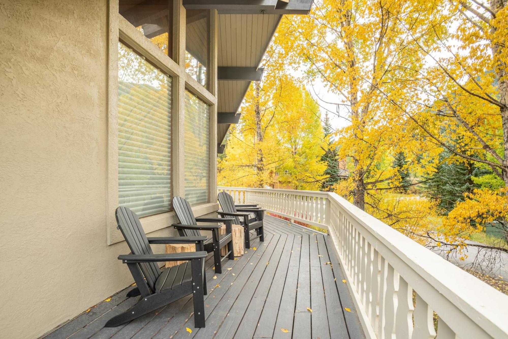 Bighorn By Avantstay Spacious Ski Cabin W Sprawling Porch Views Hot Tub Vail Extérieur photo