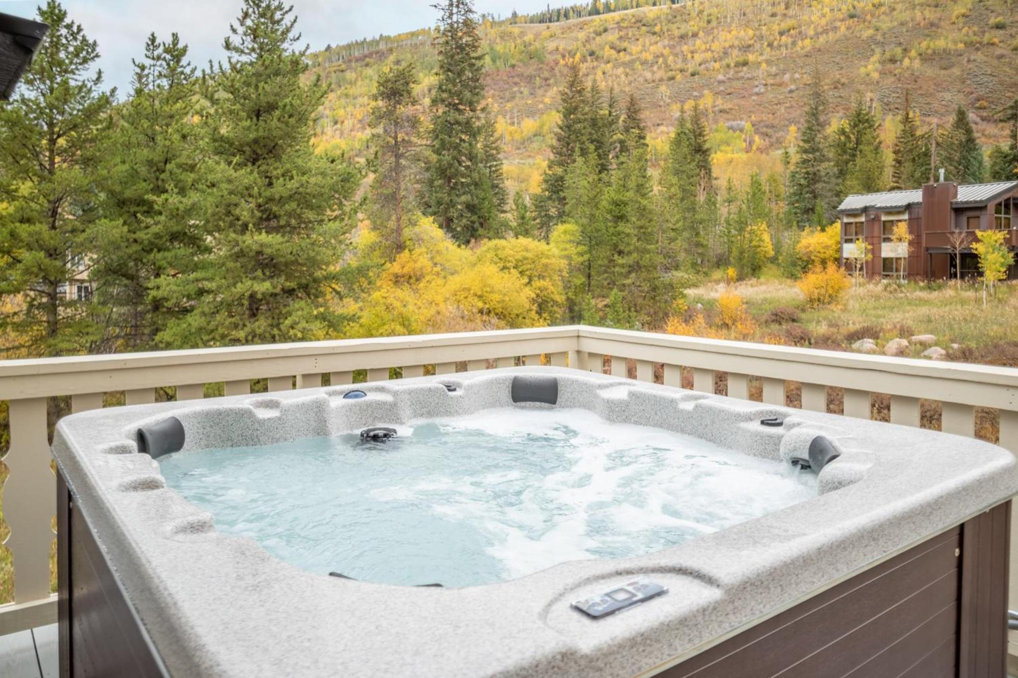 Bighorn By Avantstay Spacious Ski Cabin W Sprawling Porch Views Hot Tub Vail Extérieur photo